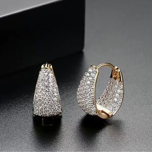 18k Gold Plated Huggie Earrings,Full Of Cubic Zircon Inlaid Earrings
